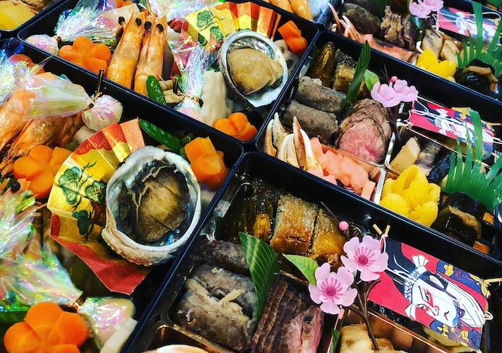 御料理・仕出しタマコシの様子